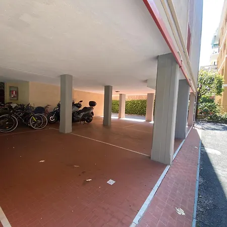 Casa Nene - Freeparking Center 아파트