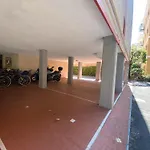 Casa Nene - Freeparking Center アパート